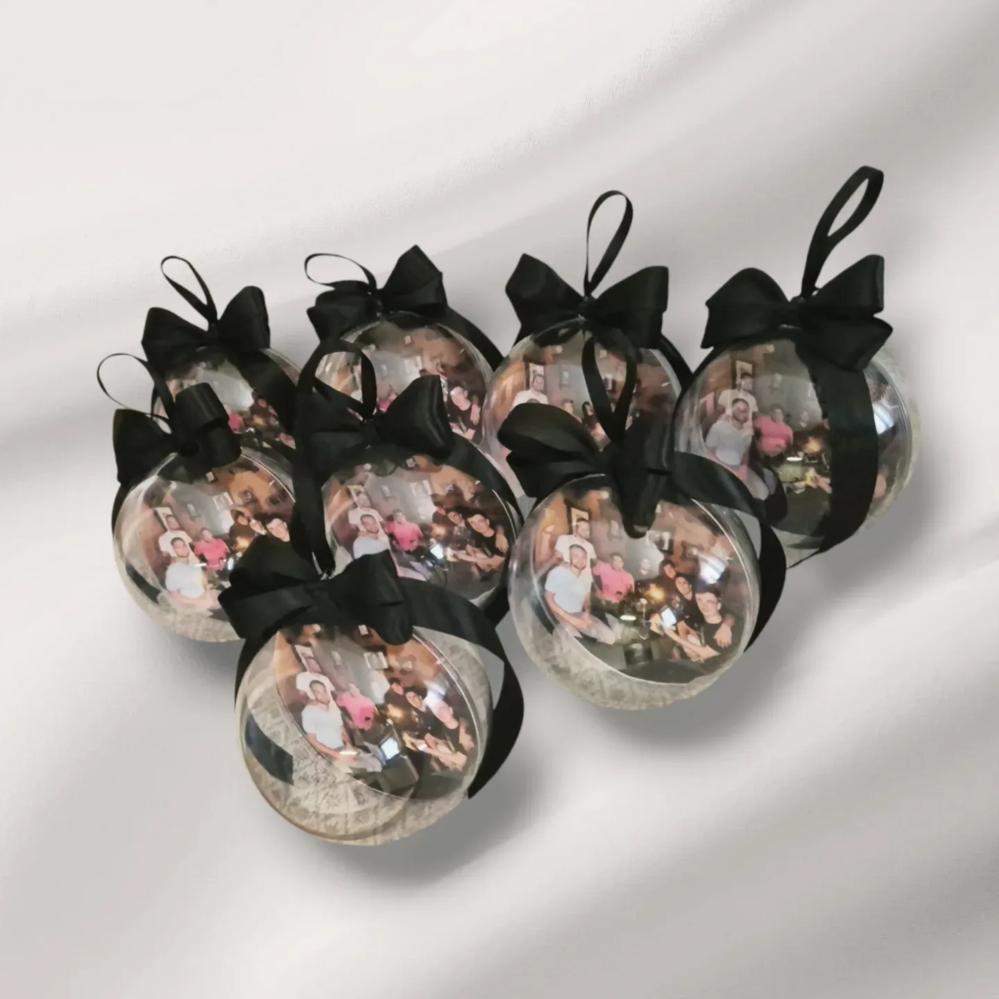 Poklon kutija s kuglicama